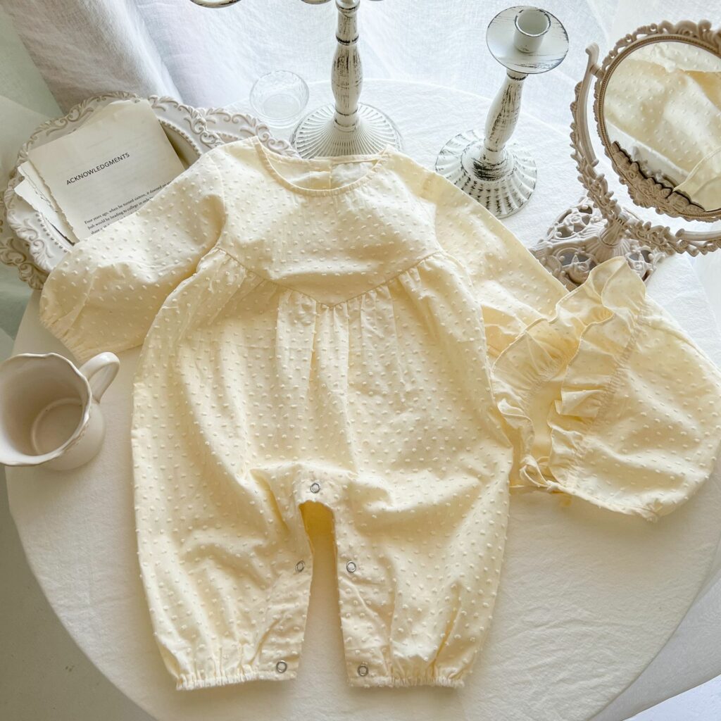 Small Flesh Baby Clothes 2