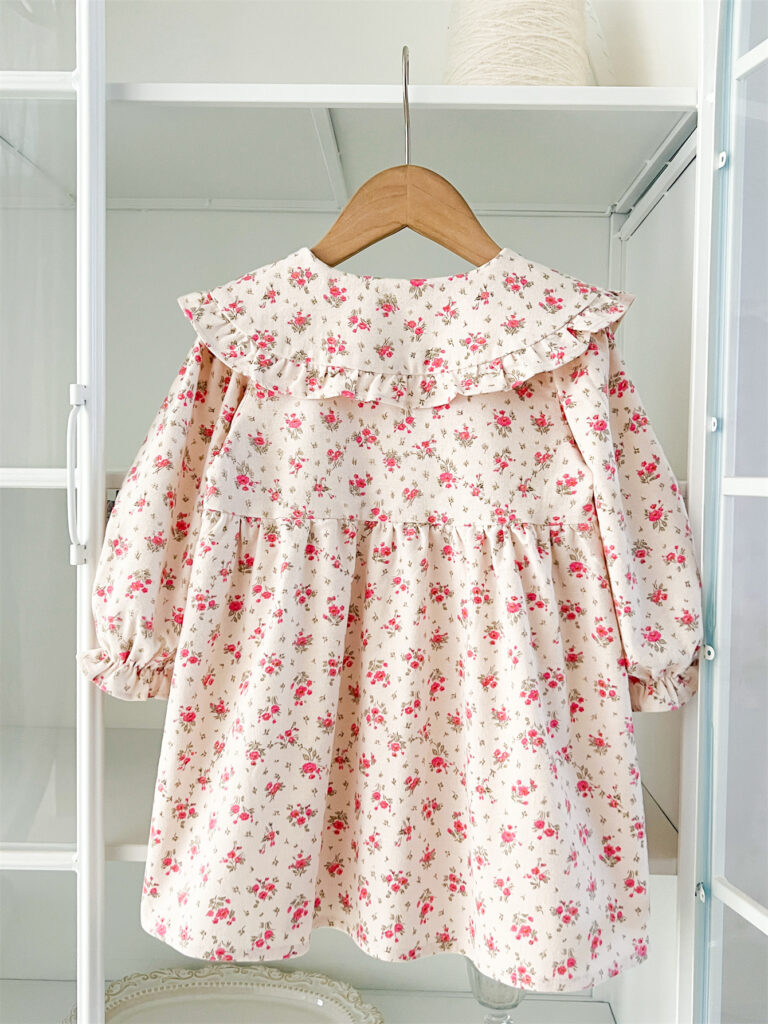 Floral Long-sleeved Dress 2